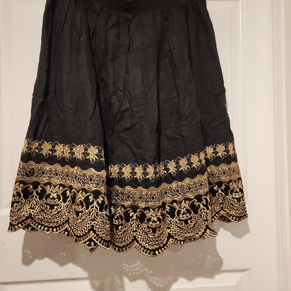 Unique Vintage Plus Size Black & Golden Eyelet Border Jayne Swing Skirt - 1X/16 - Picture 3 of 7